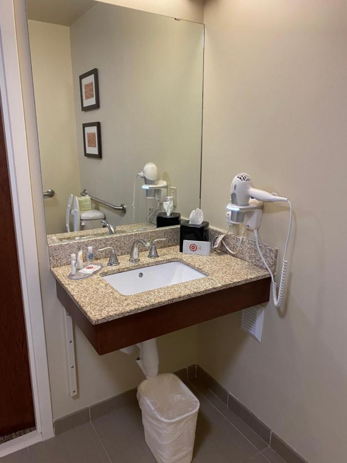 Comfort Inn & Suites Cheyenne Dış mekan fotoğraf
