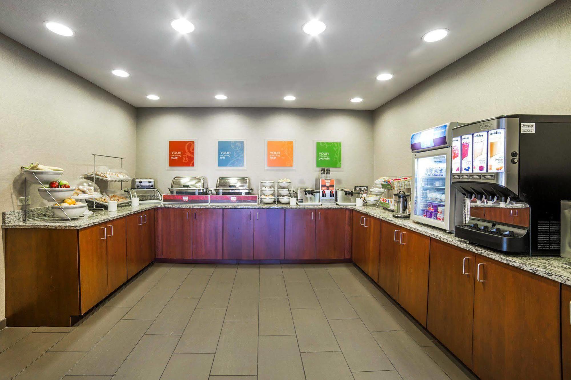 Comfort Inn & Suites Cheyenne Dış mekan fotoğraf